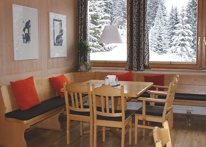 Marburger Haus Hirschegg Rein